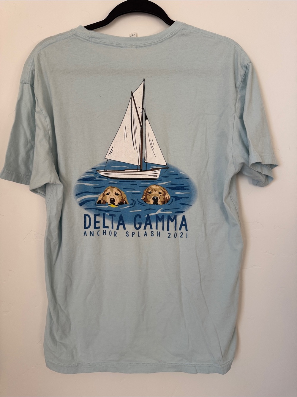 Delta Gamma Sorority Anchor Splash 2021 Graphic T-Shirt Sailboat Dogs Blue L - Picture 2 of 7